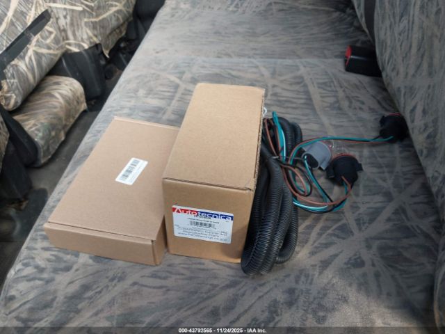 Chevrolet Silverado 1500 Work Truck Image 16