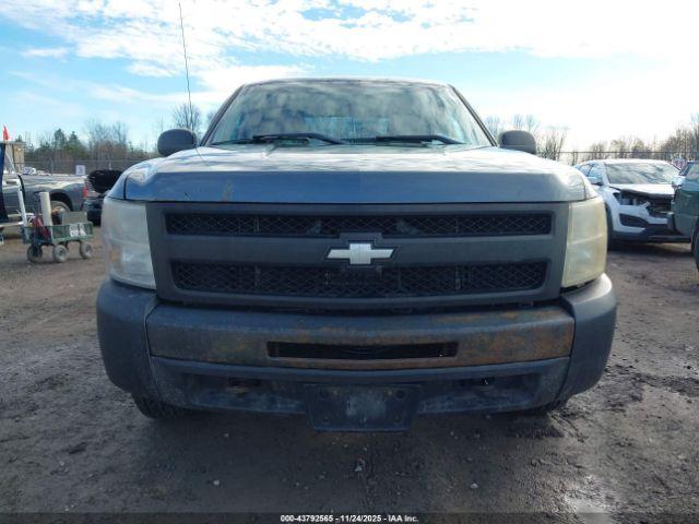 Chevrolet Silverado 1500 Work Truck Image 15