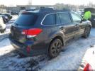 Subaru Outback 2.5i Limited Image 3