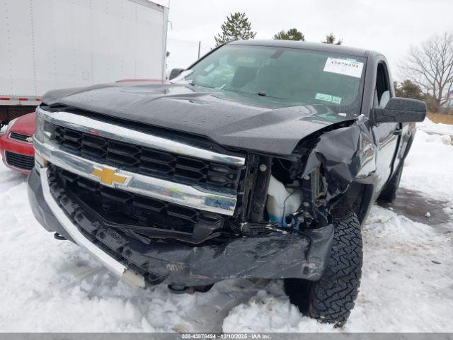 Chevrolet Silverado 1500 Wt Image 8
