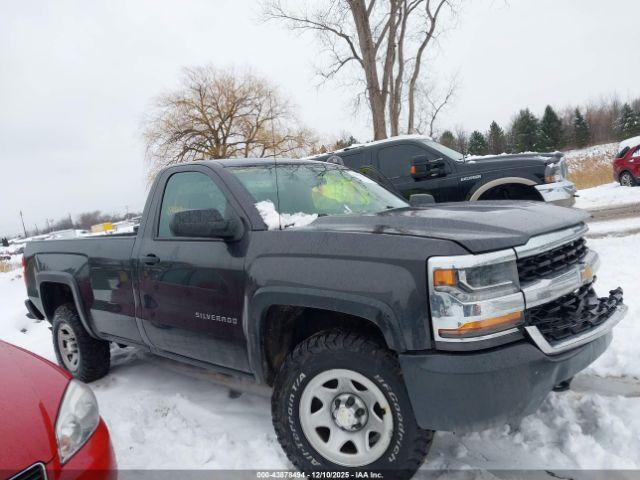 Chevrolet Silverado 1500 Wt Image 10