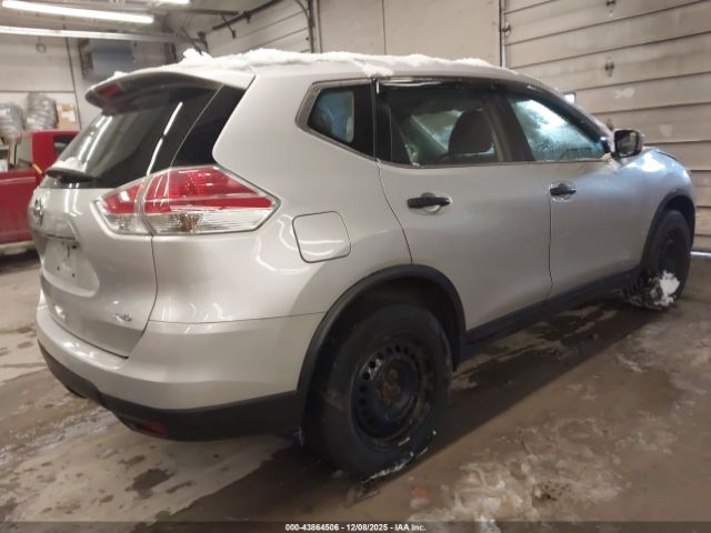 Nissan Rogue S Image 4