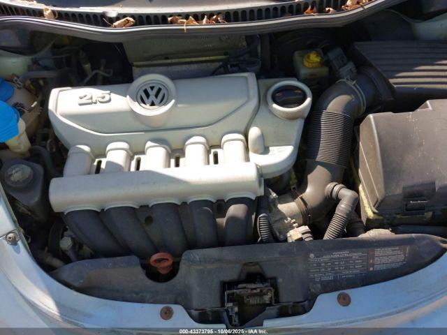 Volkswagen Beetle 2.5l Image 6