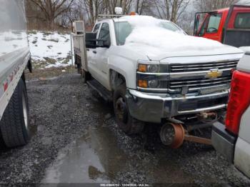  Salvage Chevrolet Silverado 3500
