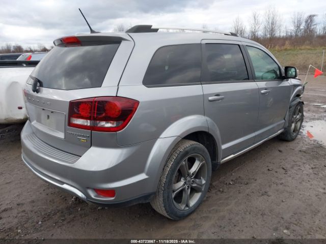 Dodge Journey Crossroad Image 13