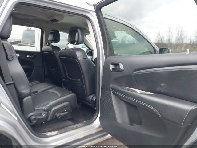 Dodge Journey Crossroad Image 11