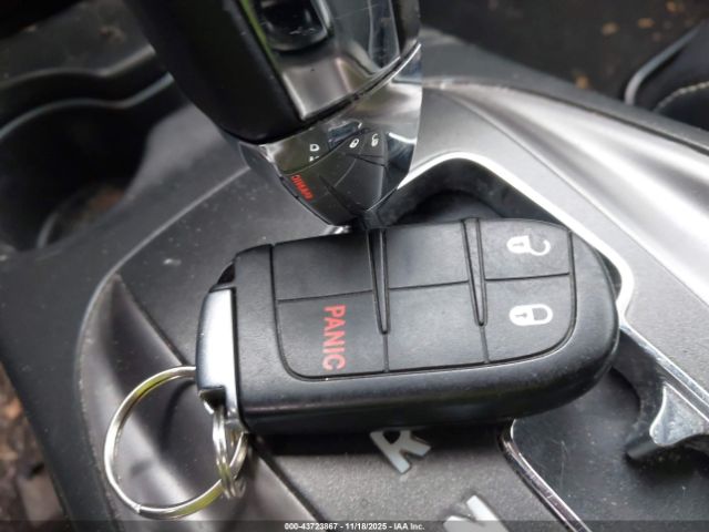 Dodge Journey Crossroad Image 9