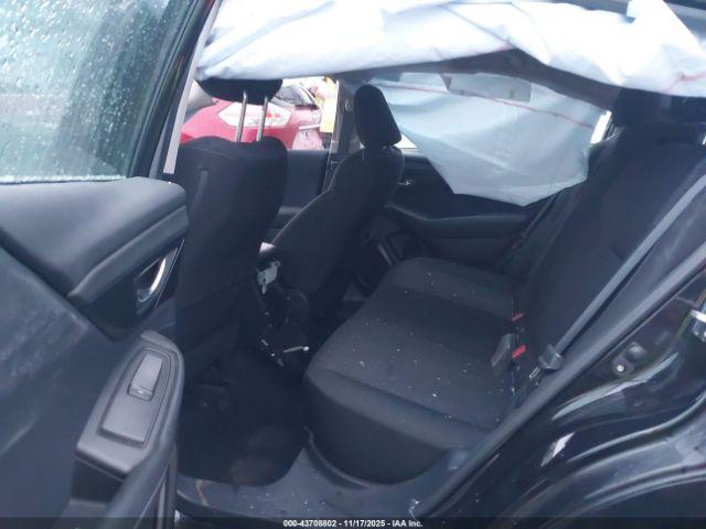 Subaru Legacy Premium Image 9