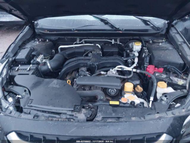 Subaru Legacy Premium Image 4