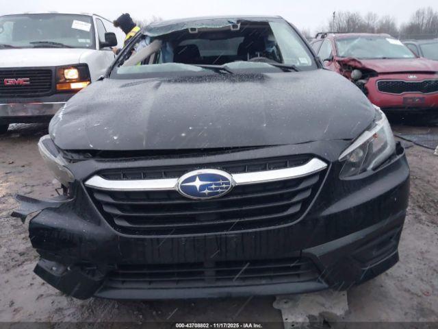 Subaru Legacy Premium Image 5