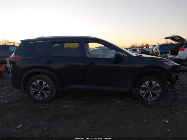 Nissan Rogue Sv Intelligent Awd Image 5