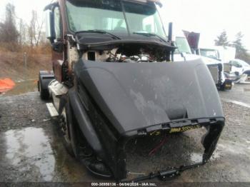  Salvage Freightliner Cascadia 113