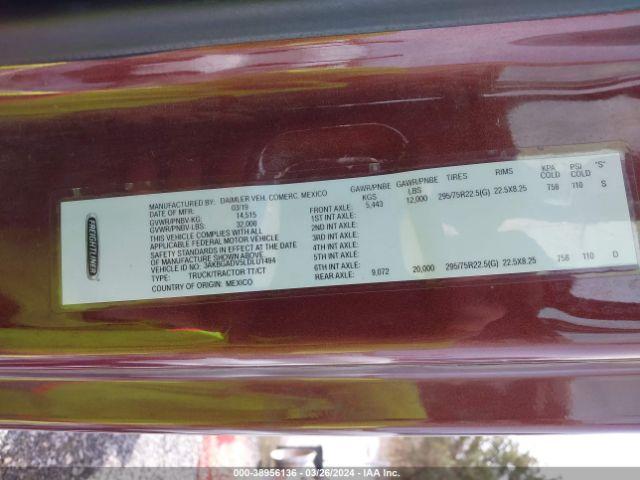 Freightliner Cascadia 113 Image 8