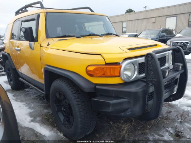 Toyota FJ Cruiser Image 1