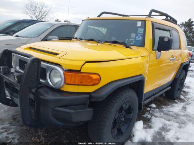 Toyota FJ Cruiser Image 15