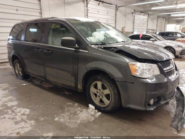  Salvage Dodge Grand Caravan