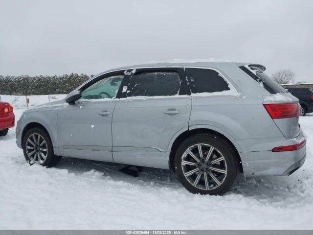 Audi Q7 Image 3