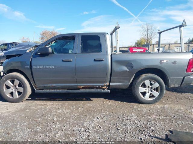 Ram 1500 St Image 17