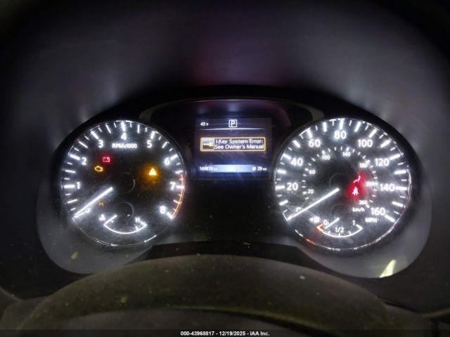 Nissan Altima Image 5