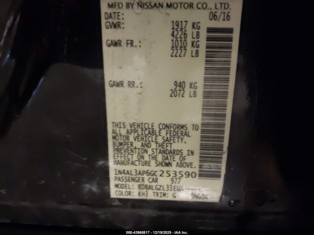 Nissan Altima Image 9