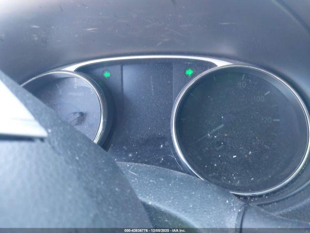 Nissan Rogue Sv Image 8