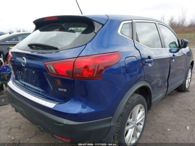 Nissan Rogue S Image 12