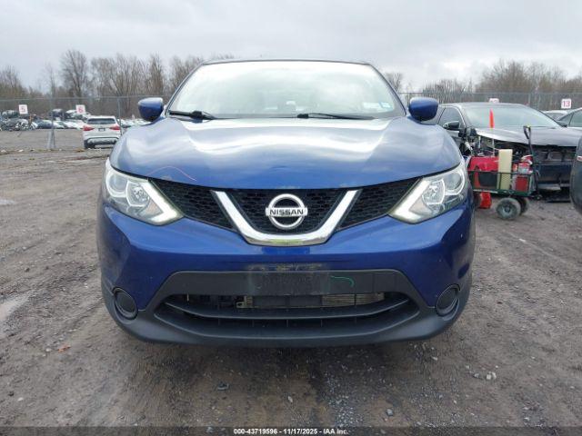 Nissan Rogue S Image 11