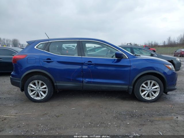 Nissan Rogue S Image 10