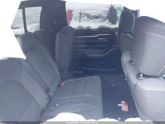 Ram 1500 Big Horn  4x4 5'7 Box Image 5