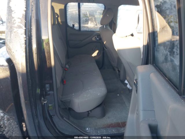 Nissan Frontier S Image 10