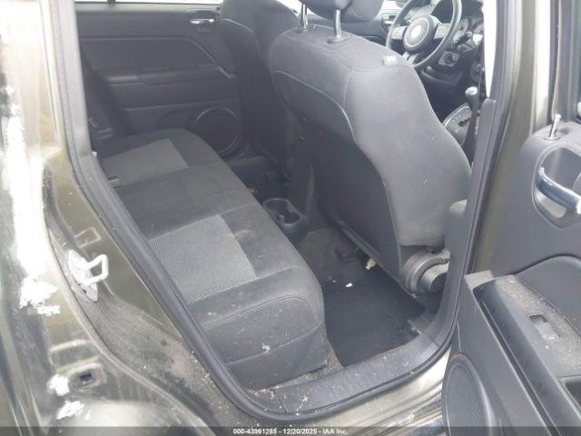 Jeep Compass Sport Image 5