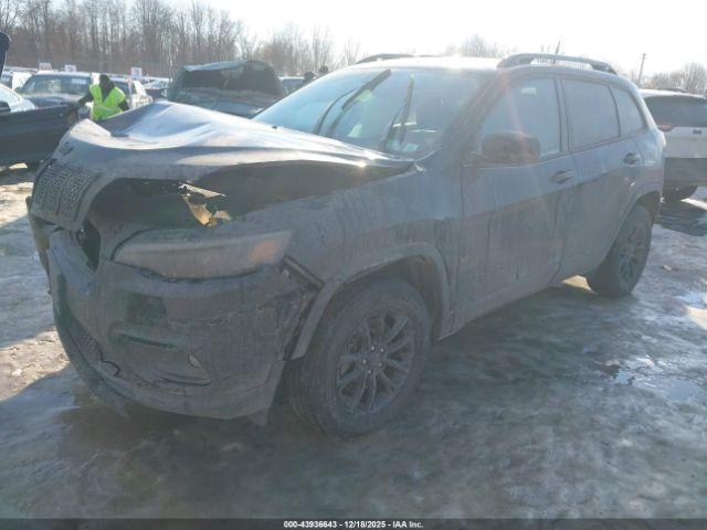 Jeep Cherokee Altitude Lux 4x4 Image 5