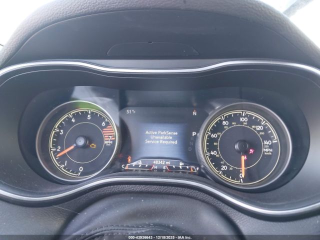 Jeep Cherokee Altitude Lux 4x4 Image 7