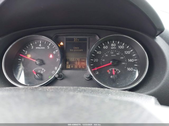 Nissan Rogue S Image 11