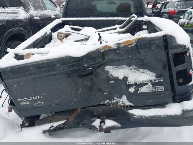 Dodge Dakota Image 9