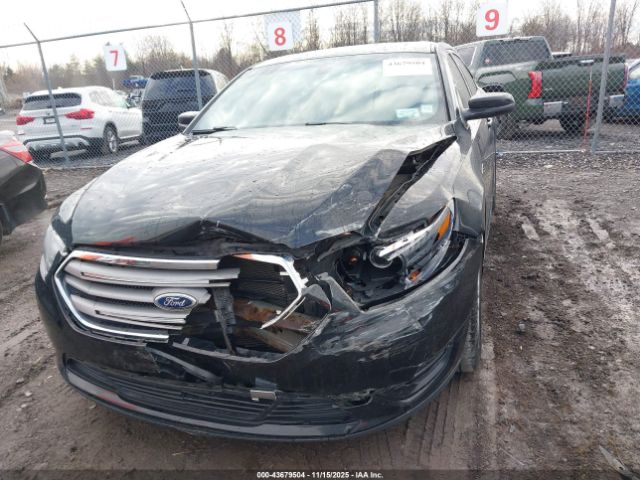 Ford Taurus Sel Image 11