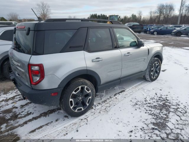 Ford Bronco Outer Banks Image 8