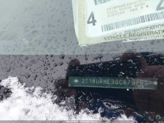 Toyota Corolla S Plus Image 9