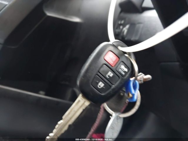 Toyota Corolla S Plus Image 8