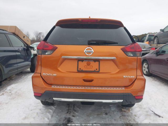 Nissan Rogue Sv Image 2
