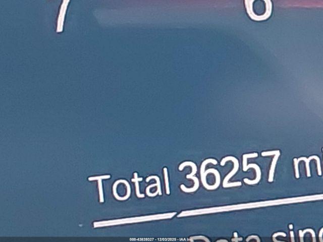 BMW 3 Series Xdrive Image 3