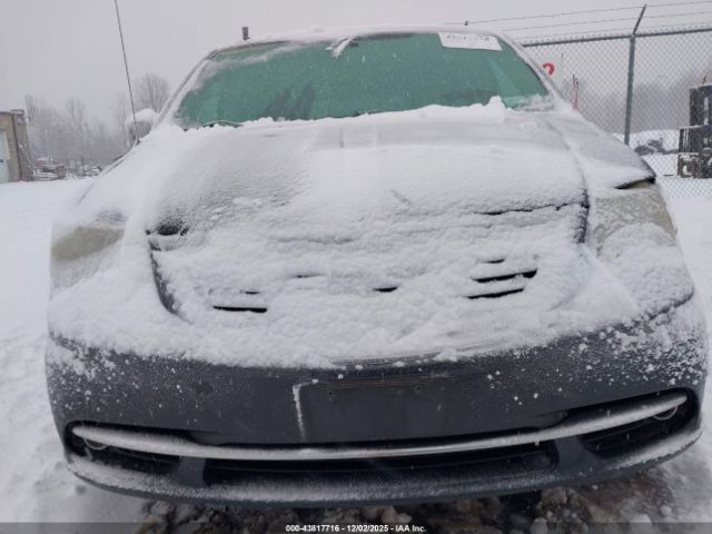 Chrysler Town & Country Touring-l Image 12