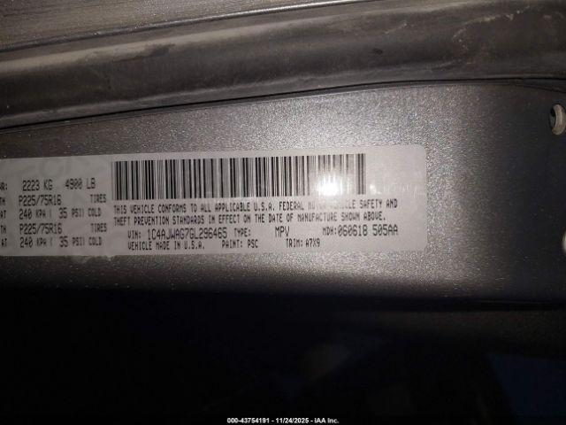 Jeep Wrangler Sport Image 5