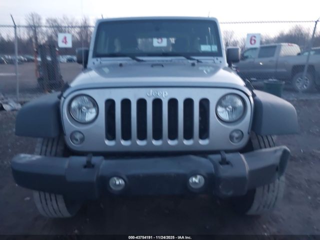 Jeep Wrangler Sport Image 15