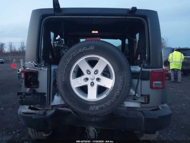 Jeep Wrangler Sport Image 14