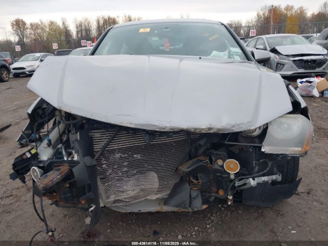 Dodge Avenger Sxt Image 7