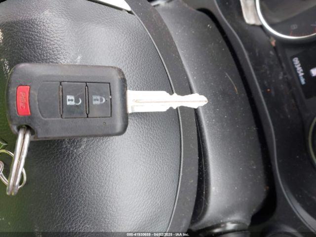 Mitsubishi Outlander Es Image 14