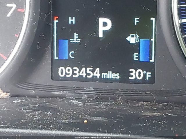 Mitsubishi Outlander Es Image 16