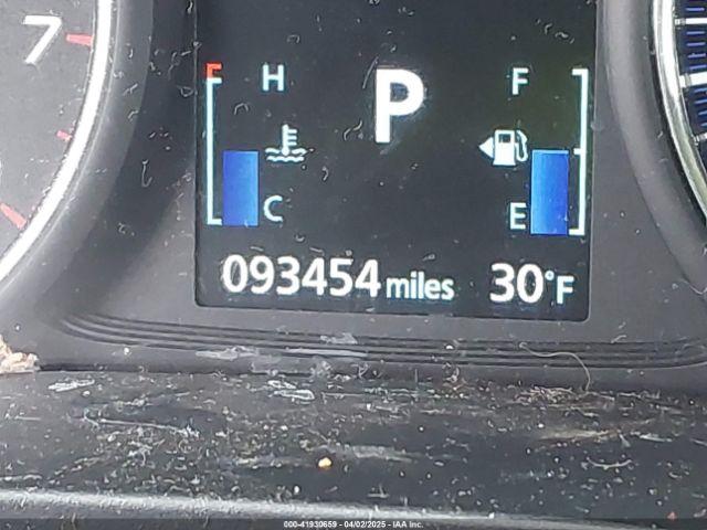 Mitsubishi Outlander Es Image 16