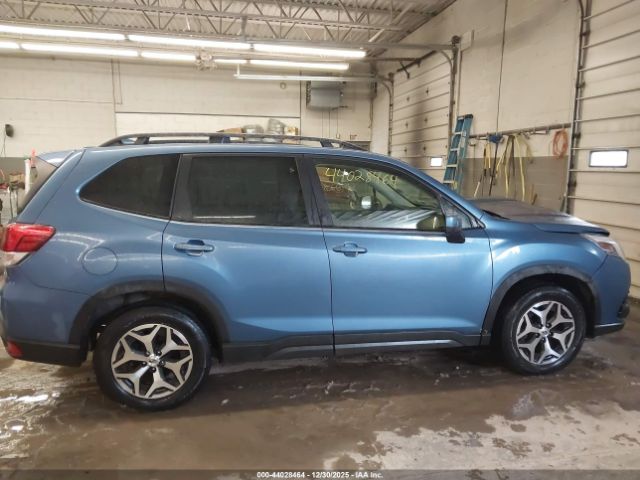 Subaru Forester Premium Image 12